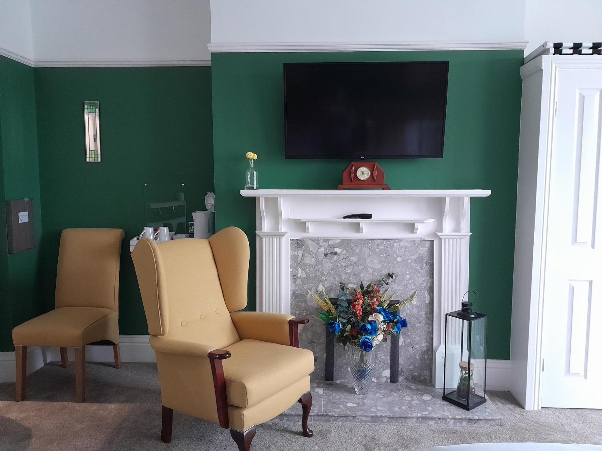 ويتبي Crescent Lodge Guest House الغرفة الصورة